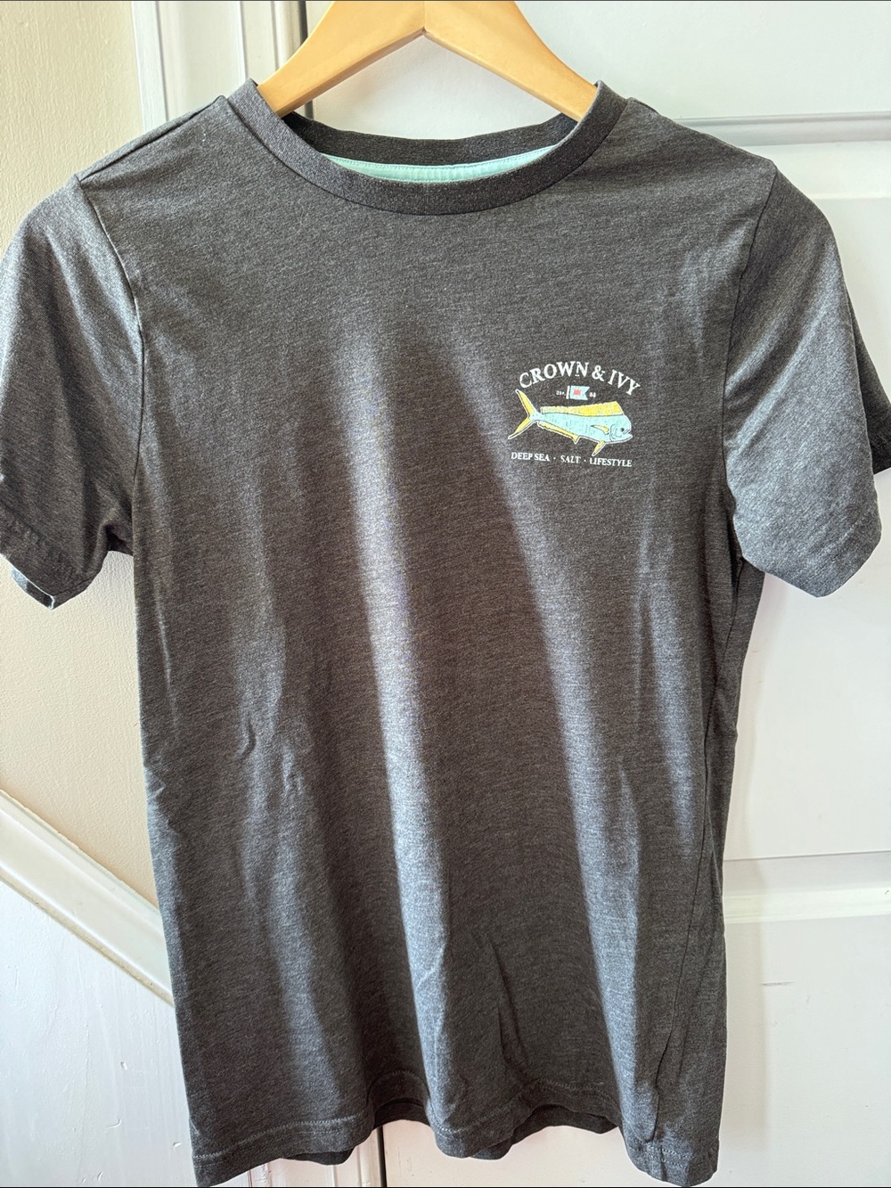 crown & ivy Boys’ Charcoal Gray T-shirt